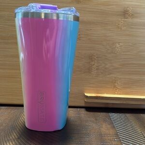 Brumate tumbler